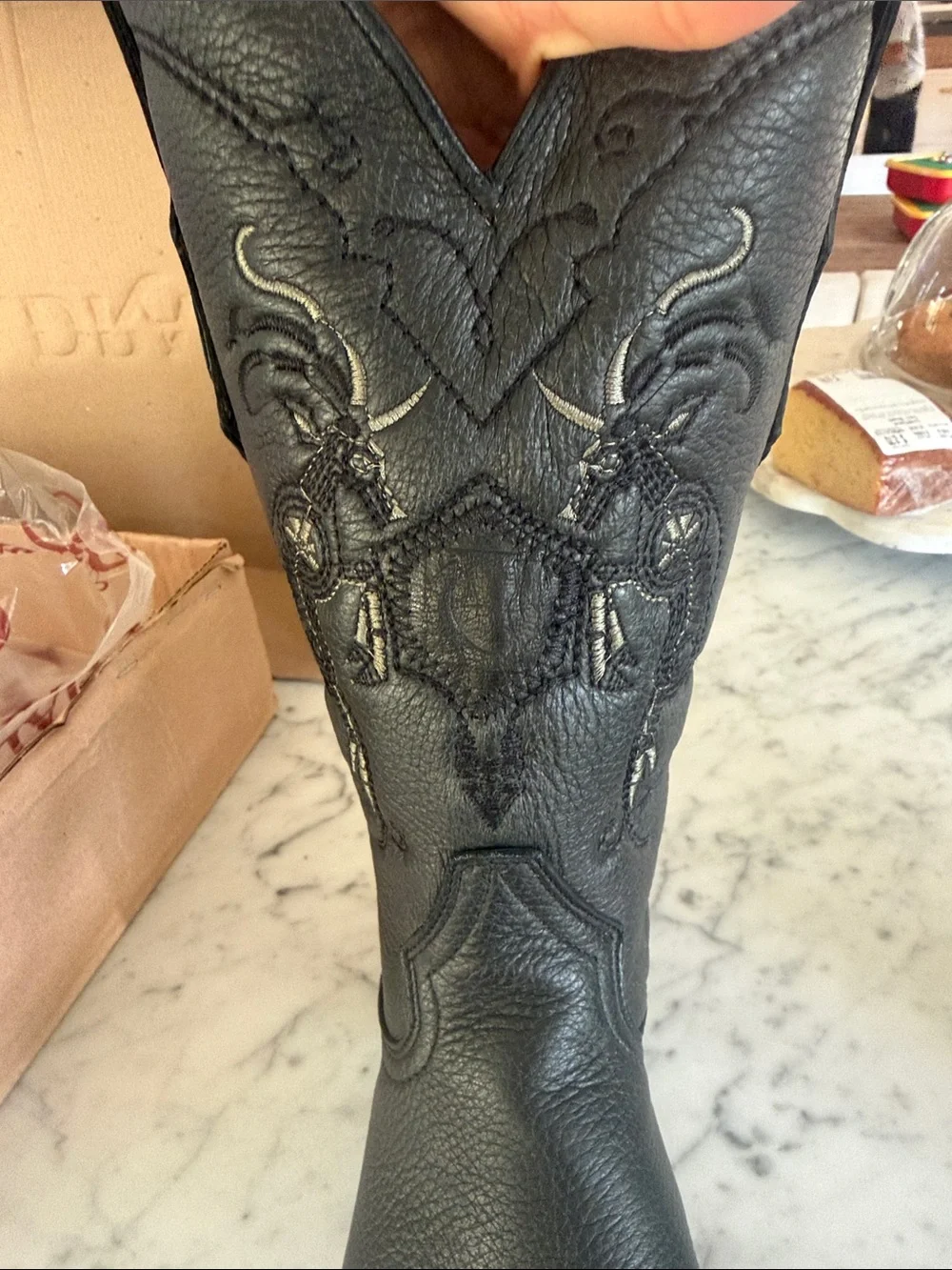 Cuadra men’s 9.5 black cowboy boots